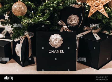 chanel christmas gift bag
